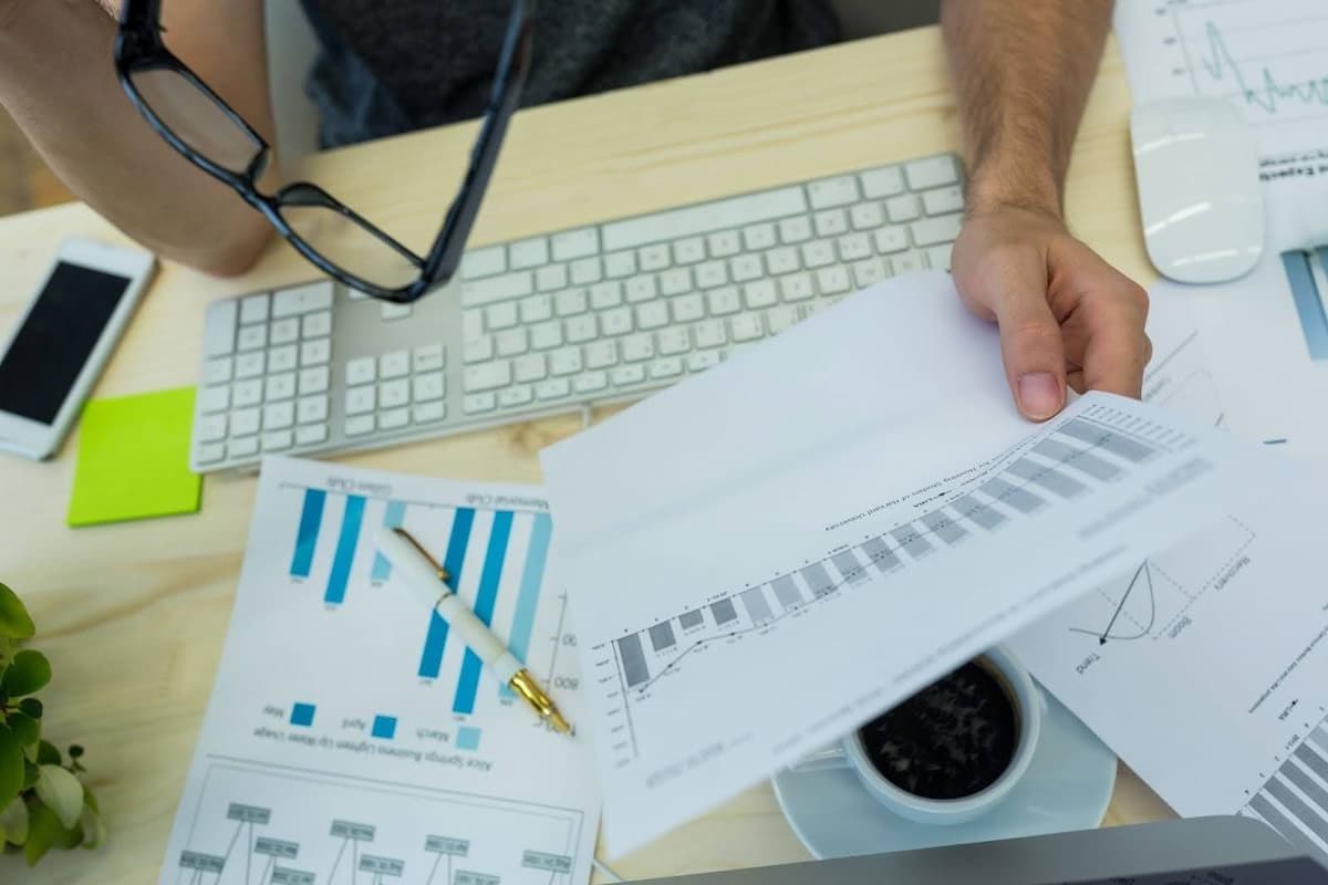 Generating and analyzing the cash flow statement